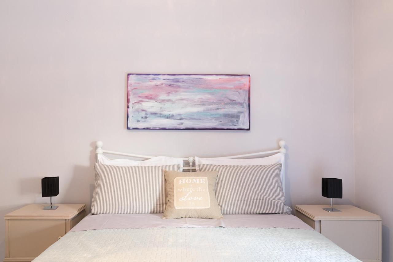 Stylish, Comfy By Konnect, Corfu Center Apartment