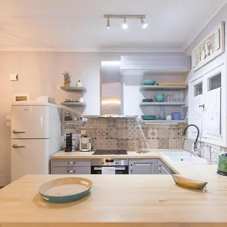 Stylish, Comfy Apartment By Konnect, Corfu City Center Экстерьер фото